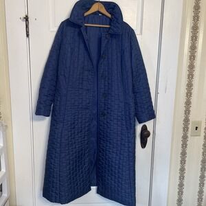 The Alligator Light Coat Vintage Long Quilted Housecoat Navy Blue 16 Grannycore
